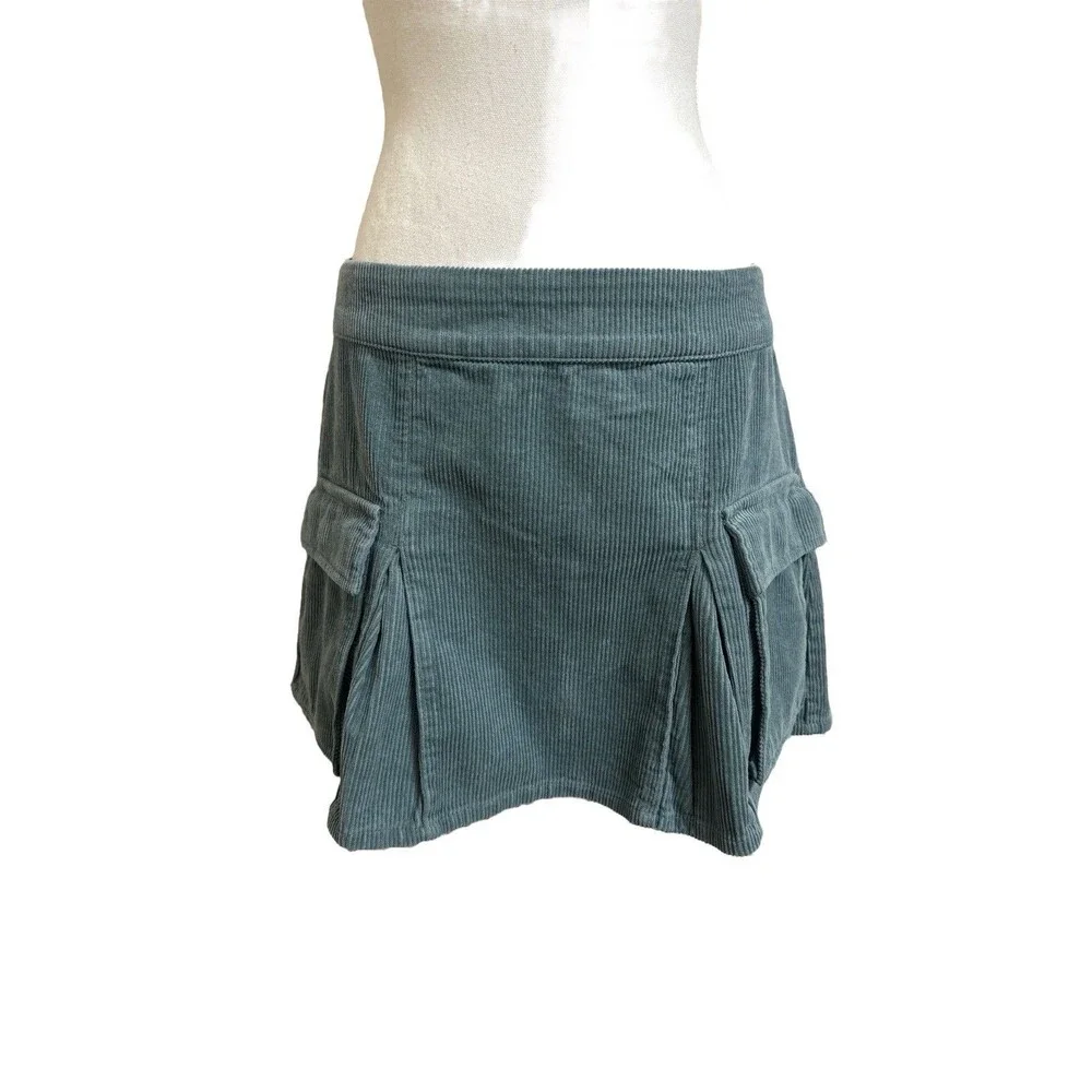 New Wild Fable Women's M Blue Corduroy Cargo Mini Skirt 100% Cotton NWT